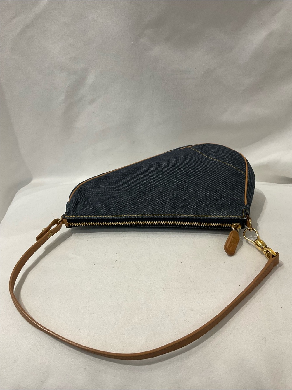 Christian Dior Saddle - Picture 4 of 7